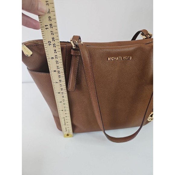 Michael Kors Jet Set Saffiano Leather Tan Top Zip Tote Bag PURSE - Picture 9 of 10